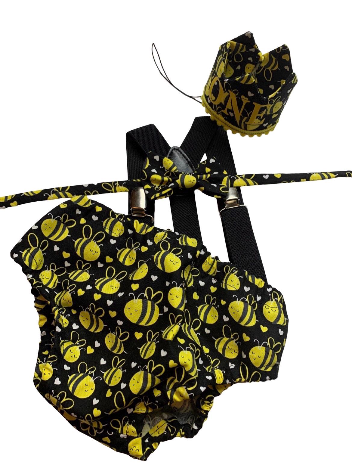 One birthday Bee theme cake, Bee black diaper cover, Boy First Birthday , bow tie yellow Diaper Cover Suspenders 1st Birthday Photoshoot