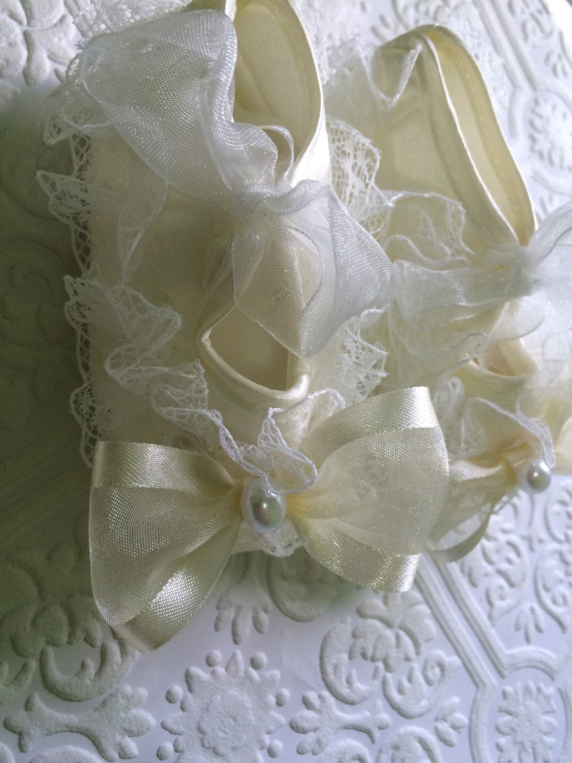 Baptism shoes, newborn shoes, ivory shoes, Lacey newborn shoes, baby shoes, ivory baby shoes, soft sole baby shoes, christening shoes