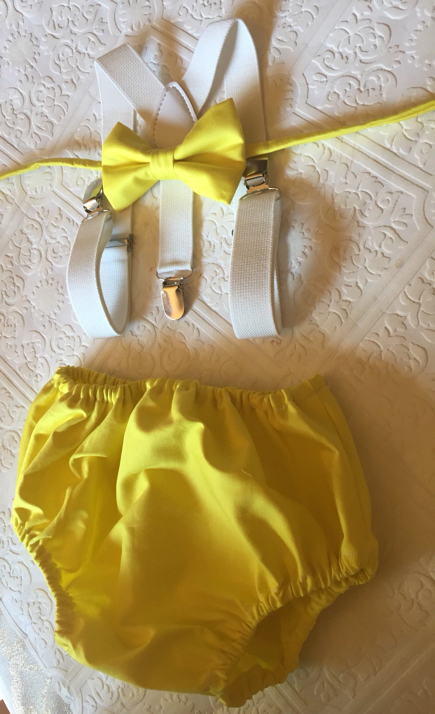 Cake Smash Outfit, Baby Photo Prop, Diaper Cover Set, First Birthday Outfit, Yellow Seersucker Diaper Cover Suspenders Bow Tie, Suspenders