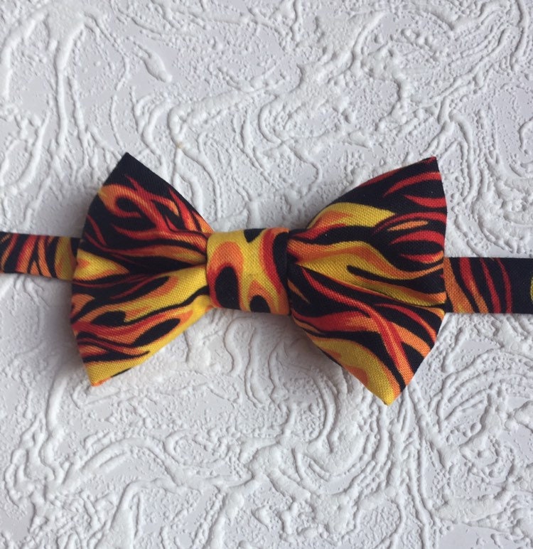 Red Flames Bow Tie and , cummberbund set, Bow ties for boys and Men, Grilling Gifts, BBQ Bow Tie, Red Racing Flames, Boys Bow