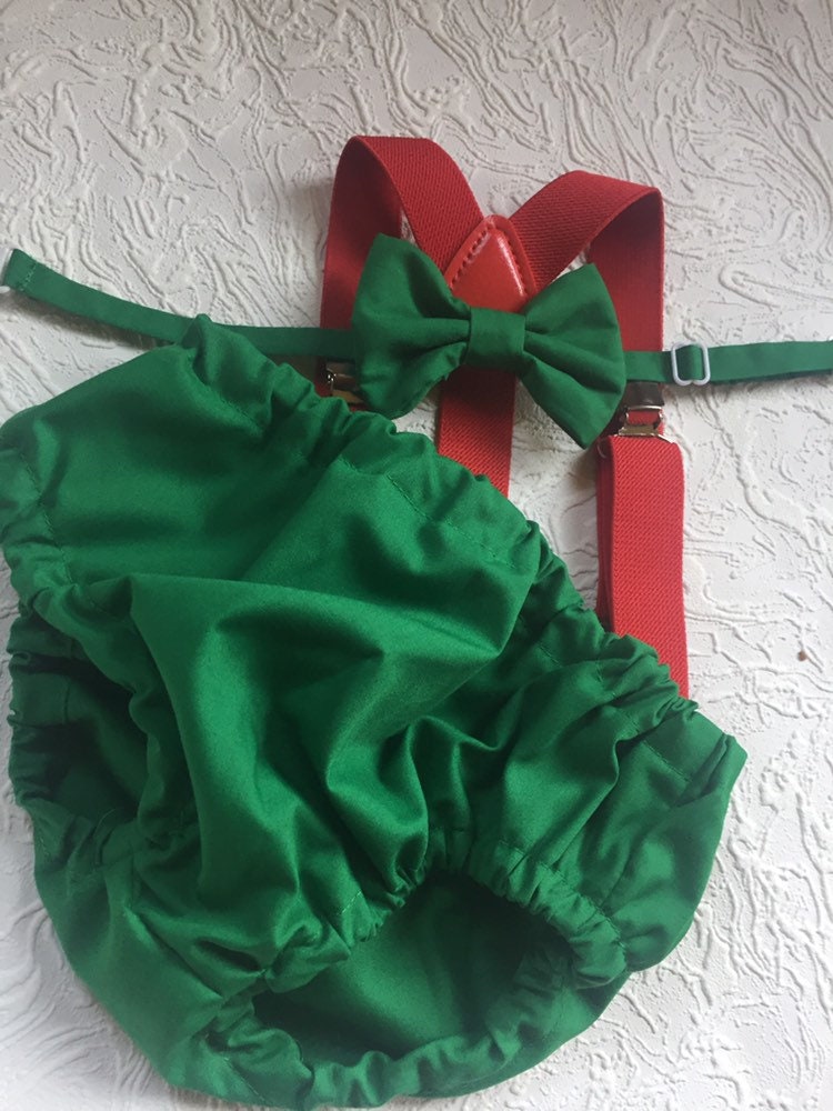 Boy Cake Smash Outfit, Christmas Pictures Boy, Boy cake Smash, Bow tie and diaper cover, Boy 1st Birthday, Red Green Cake outfit