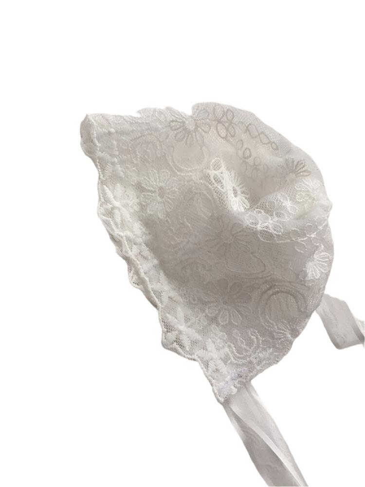 Baptism Girls hat in ivory lace