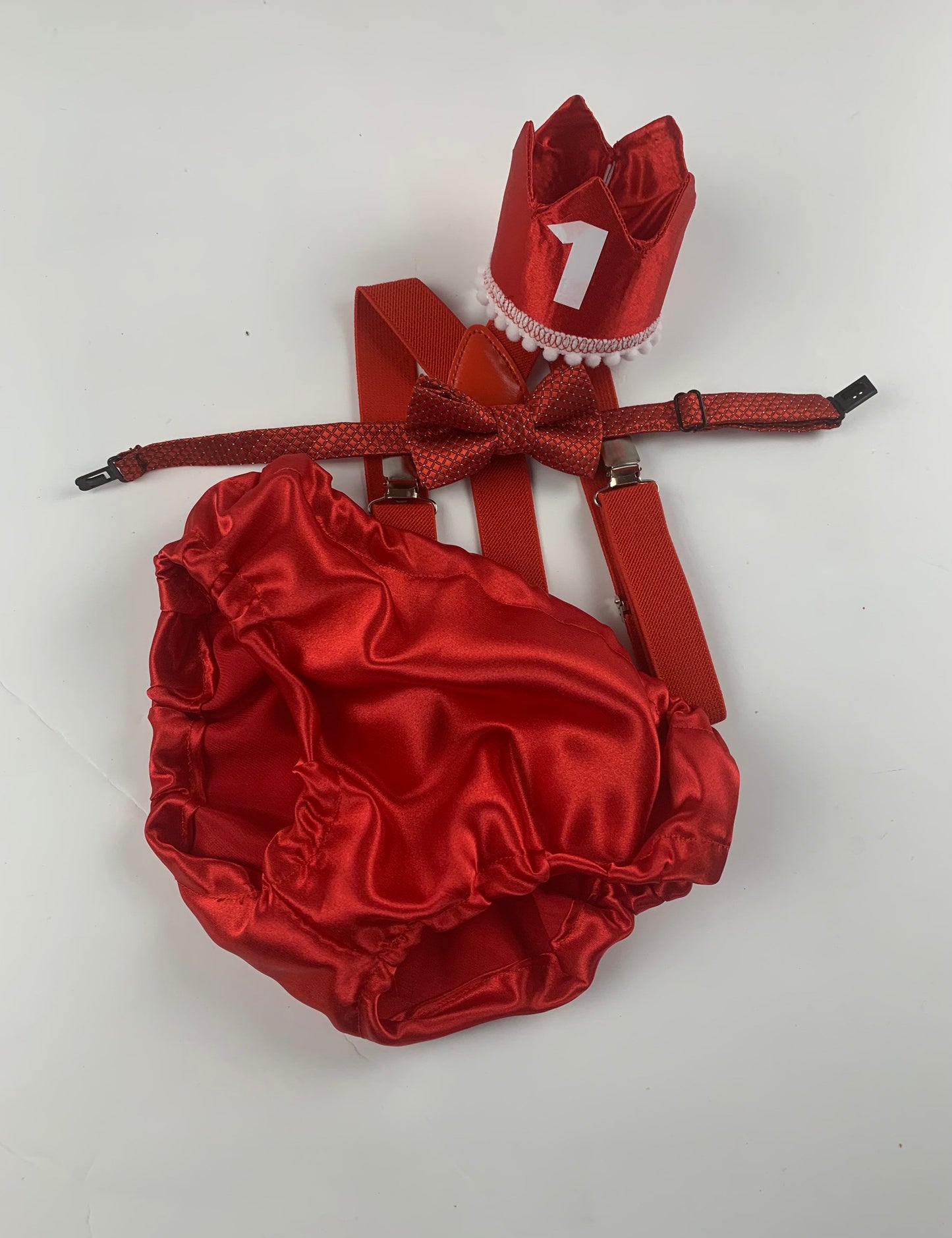 red cake smash outfit boy, Valentine cake smash, red bow tie, smash cake outfit boy, red diaper cover, red baby bow tie, red suspenders