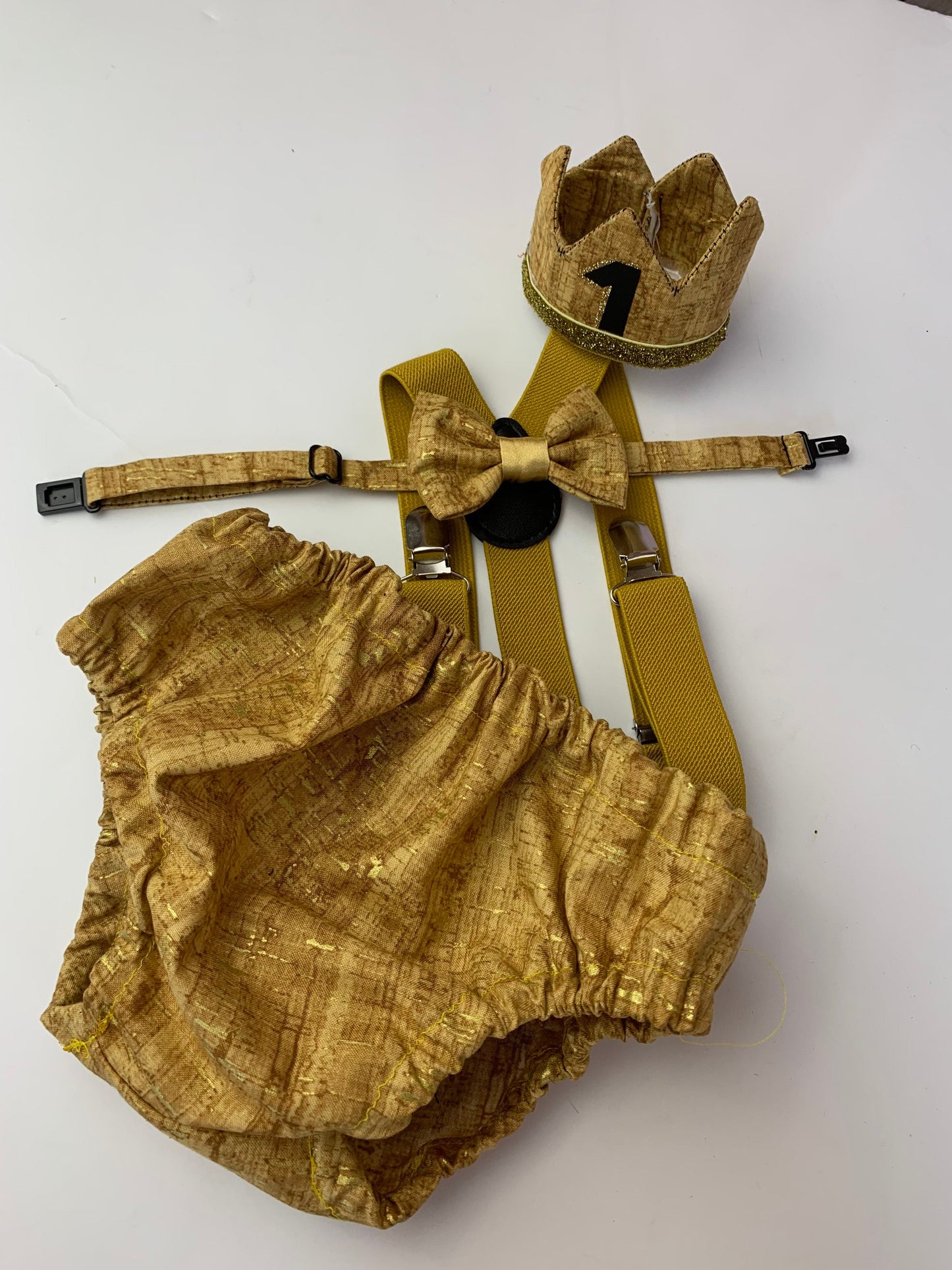 Woodland 1st Birthday Boy Outfit, Cake Smash Boy, First Birthday Boy, Boys Cake Smash Outfit, Woodland Diaper Cover, Bow Tie & Birthday Hat