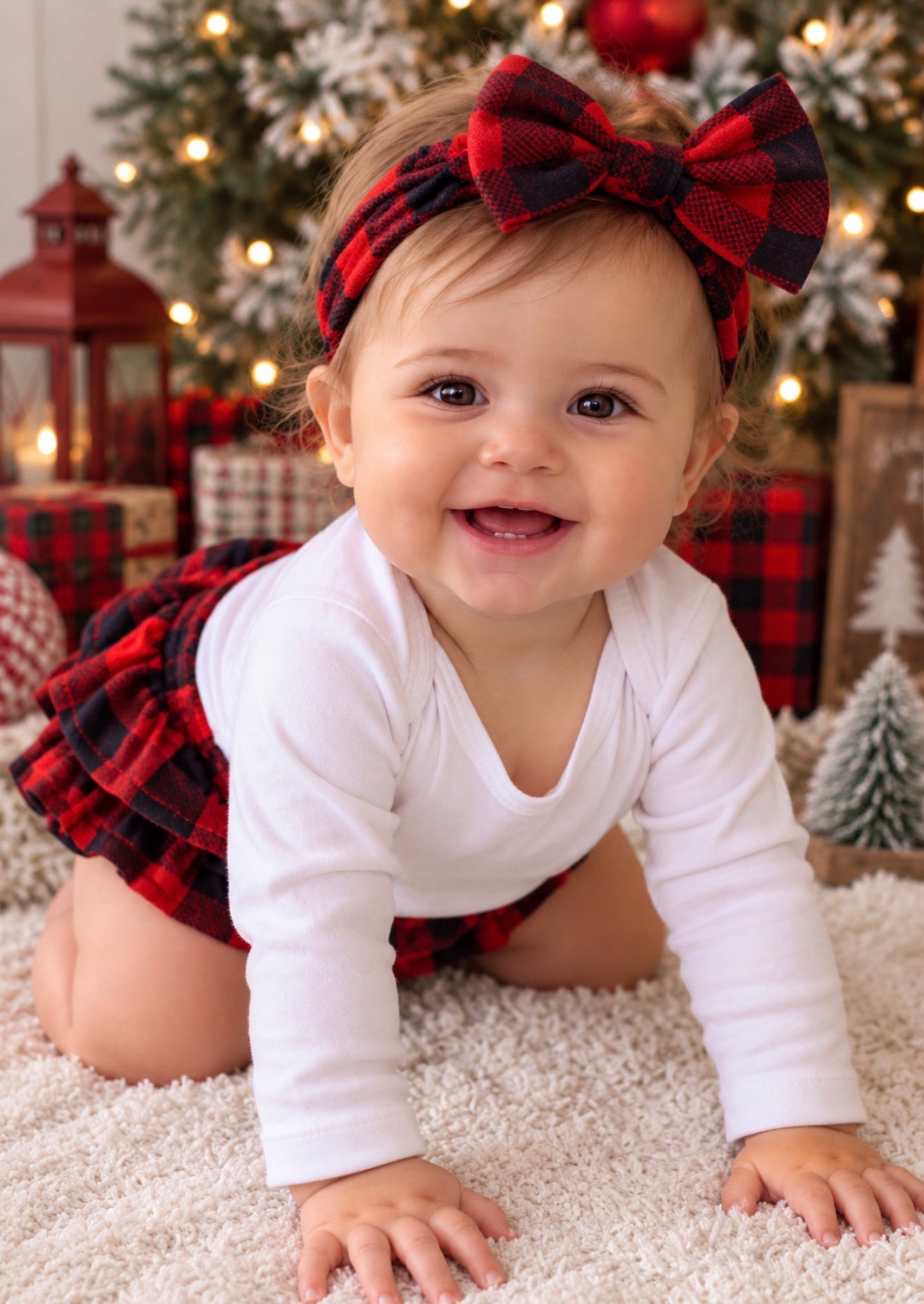 Baby Girl Buffalo Plaid Ruffle Bloomer & Bow Headband Set – Red & Black