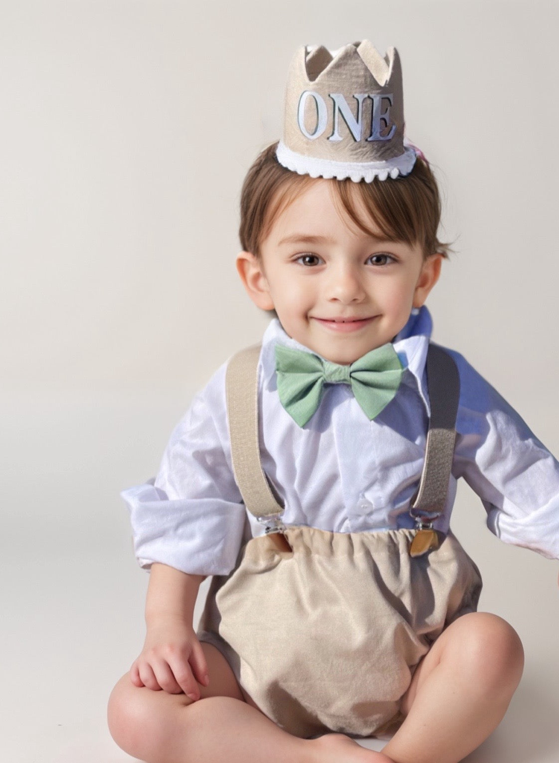 Safari Cake Smash Outfit for first birthday