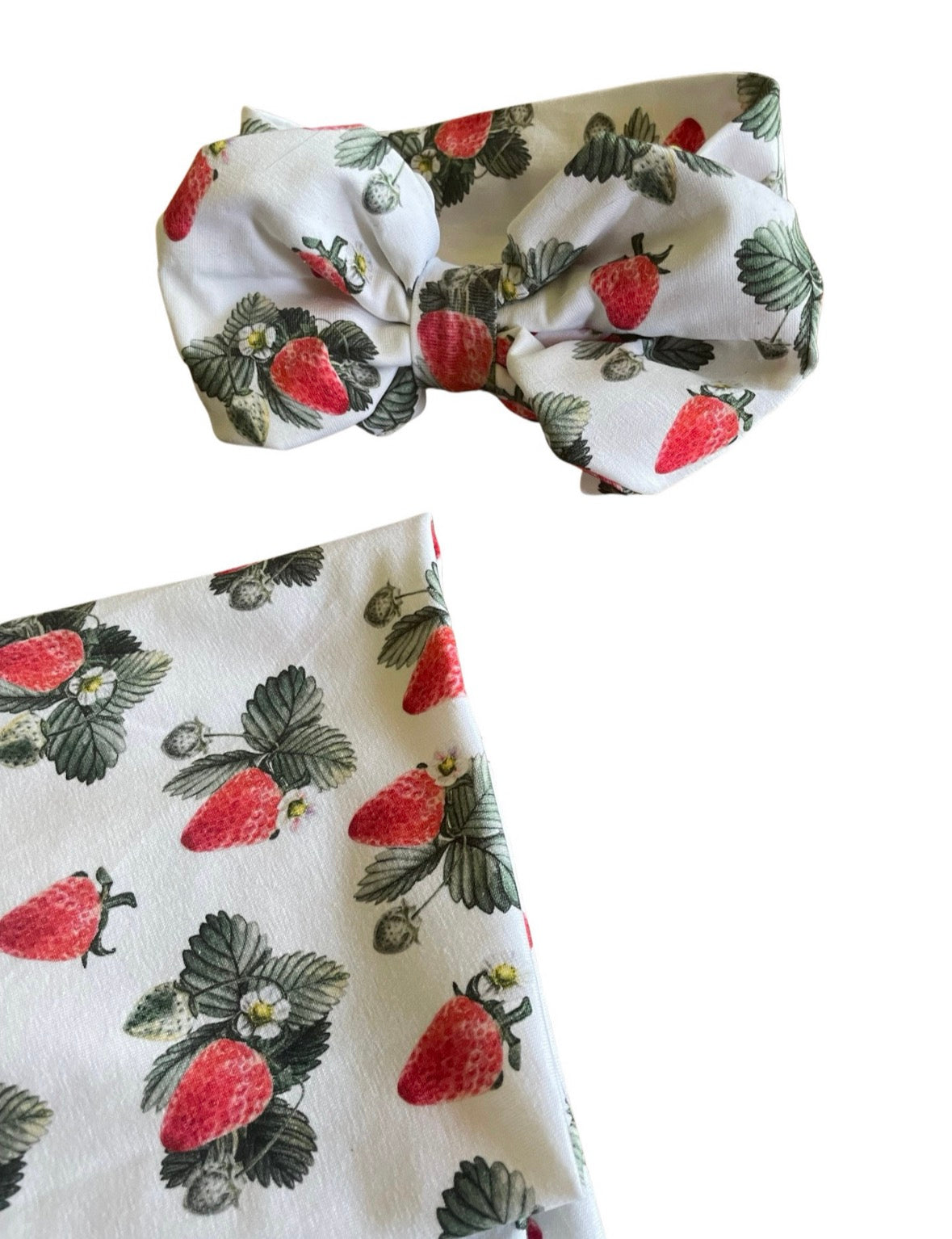 RED STRAWBERRY Swaddle Blanket Newborn Baby Girl Coming Home Outfit