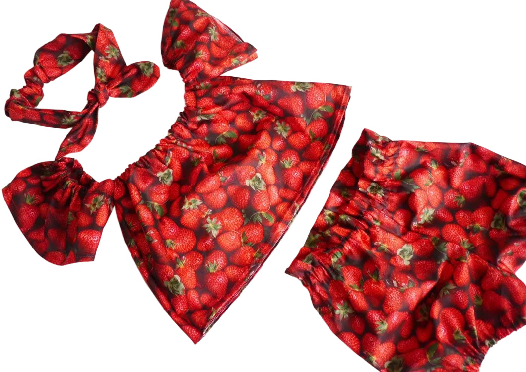 Baby Girl Set, Baby girl clothes, Baby outfit, baby sunsuit, Photography prop, Strawberry, Red, Birthday outfit,baby shower gift,summer baby