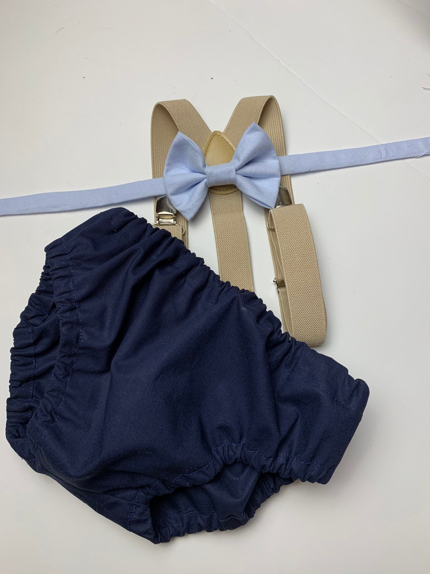 Navy Smash Cake Outfit Boy First Birthday super soft navy cotton Diaper Cover, beige Suspenders and blue bow tie 1st Birthday Photoshoot