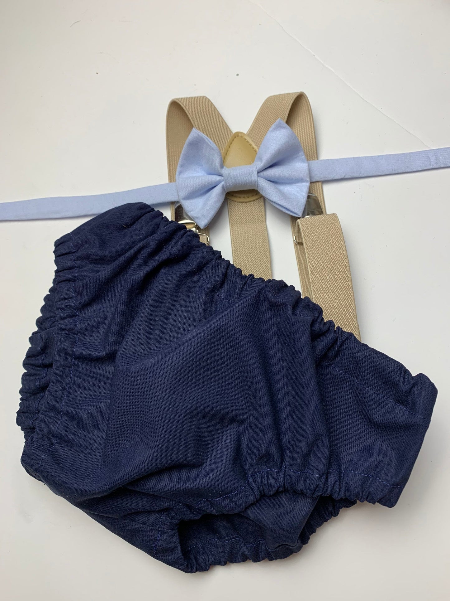 Navy Smash Cake Outfit Boy First Birthday super soft navy cotton Diaper Cover, beige Suspenders and blue bow tie 1st Birthday Photoshoot