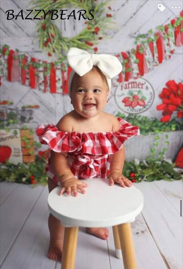 Strawberry First Birthday Outfit Berry First Birthday Theme Party Berry 1st Birthday Romper for Girl Strawberry Outfit for One Year Old