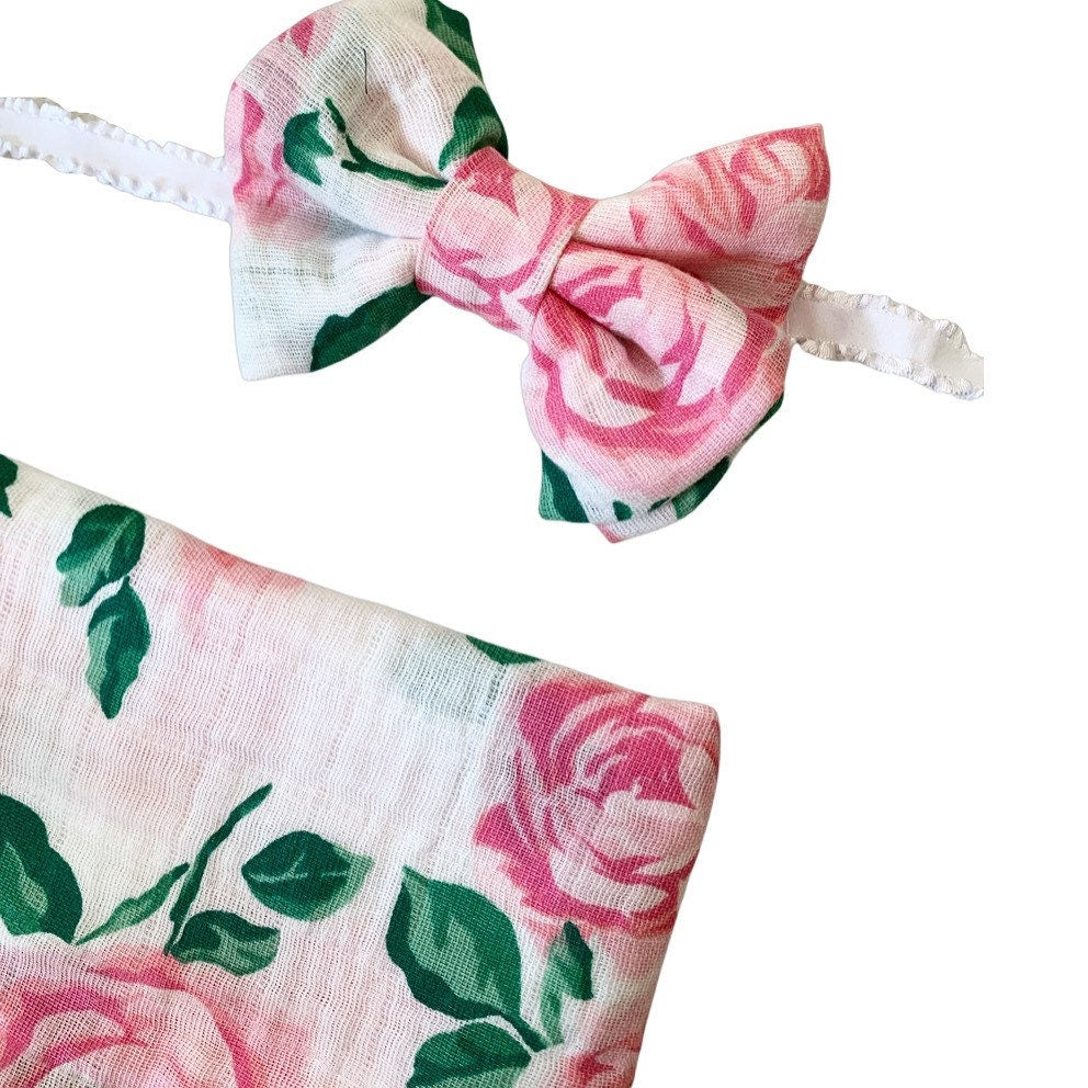 FLOWER BABY SWADDLE, organic cotton muslin swaddle, baby blanket, flower swaddle, muslin blanket, baby girl blanket, baby shower gift