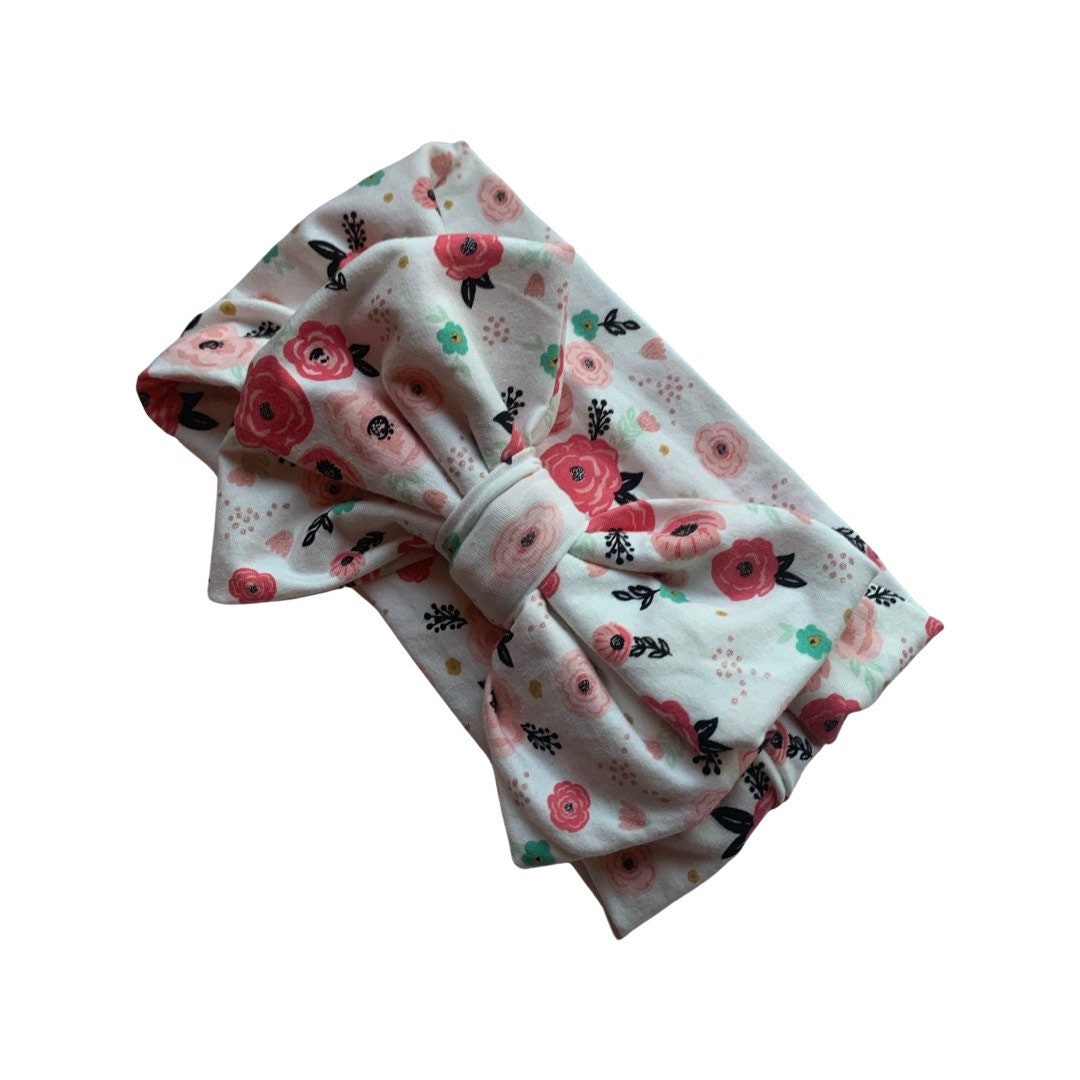 Rose Baby Swaddle Blanket, Baby Girl Swaddle, Rose Blanket, Newborn Swaddle, Girl Baby Blanket, Swaddle Set, Stretchy Knit Swaddle