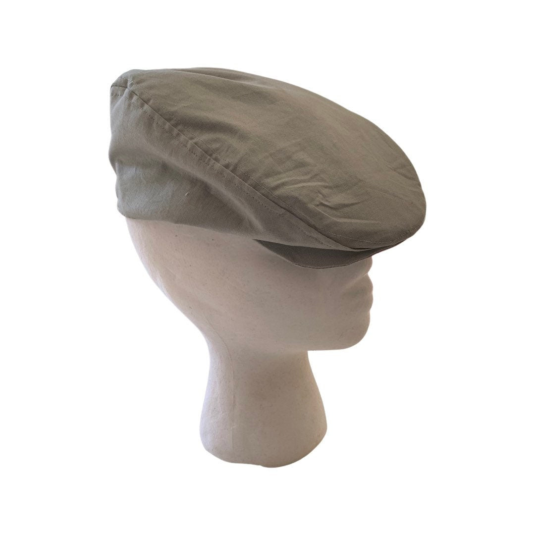 Summer linen men flat cap light grey.