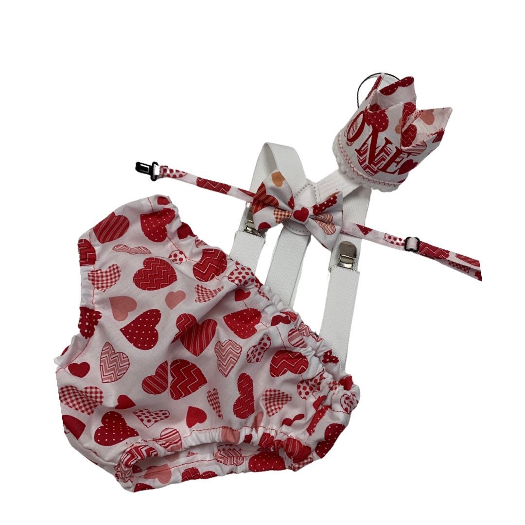 Boy Cake Smash Outfit, Red Boy Cake Smash, Milestone Pictures, 1st Birthday,Valentine’s Day Bow Tie,Christmas Bow tie, Tie and Diaper Cover