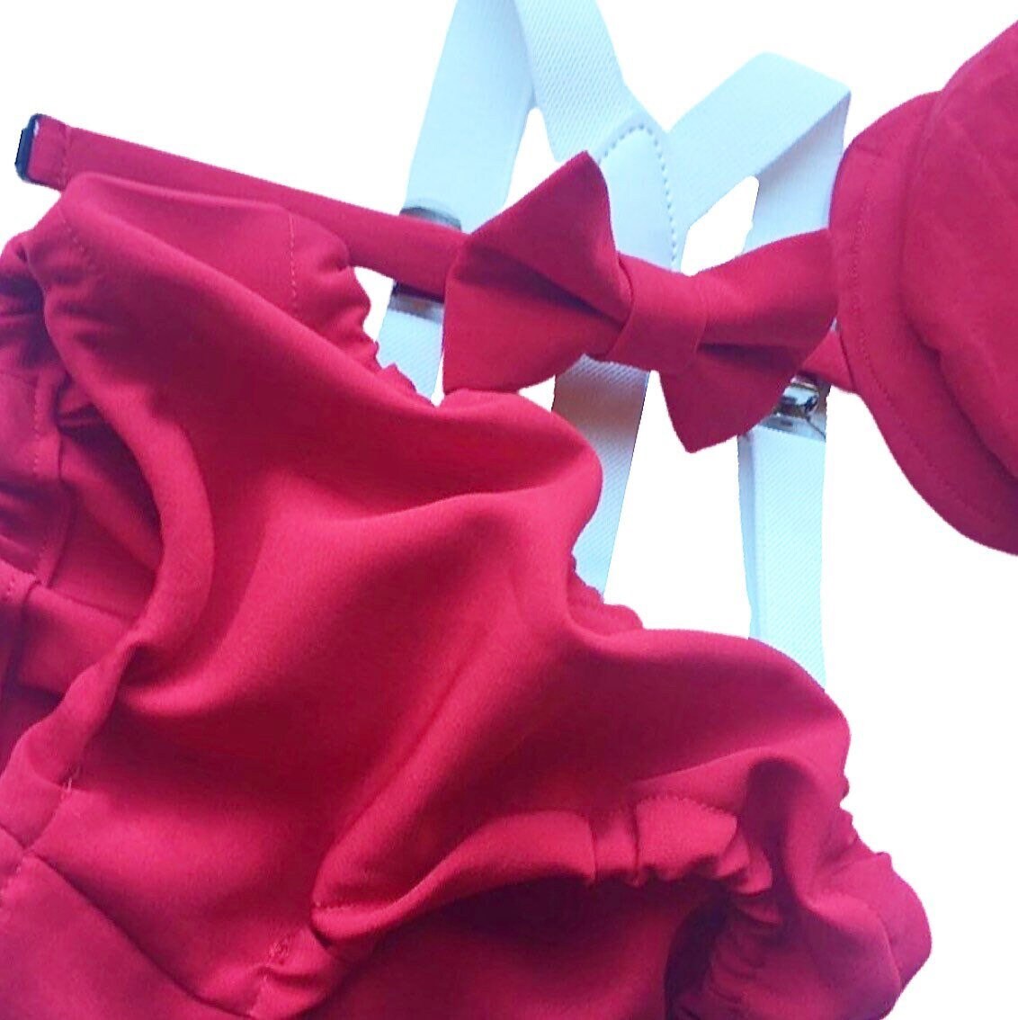 red cake smash outfit boy, red boys bow tie, red bow tie, smash cake outfit boy, red diaper cover bow tie, red baby bow tie, red suspenders