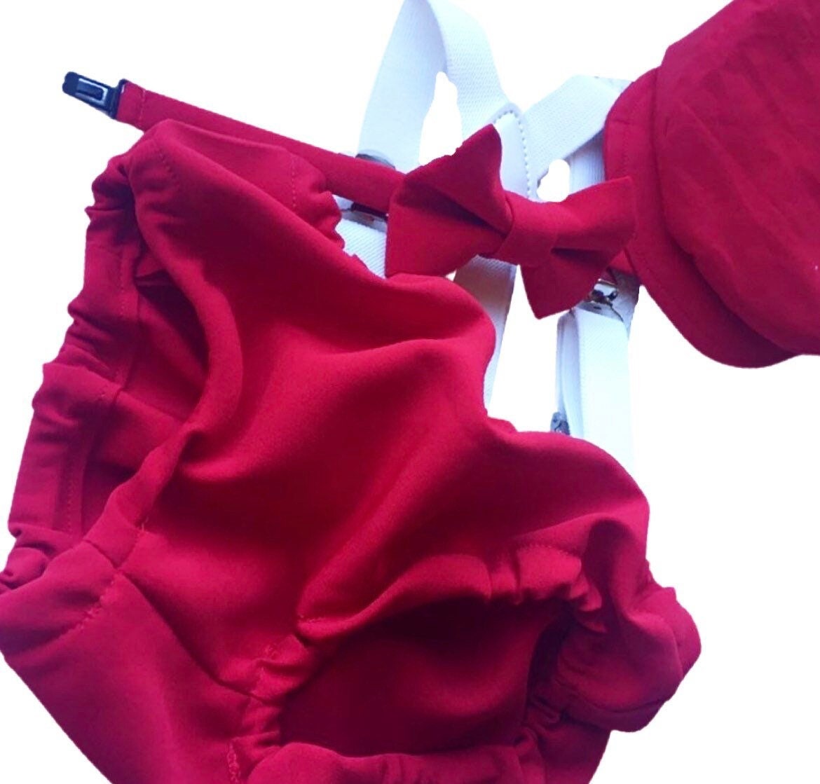 red cake smash outfit boy, red boys bow tie, red bow tie, smash cake outfit boy, red diaper cover bow tie, red baby bow tie, red suspenders