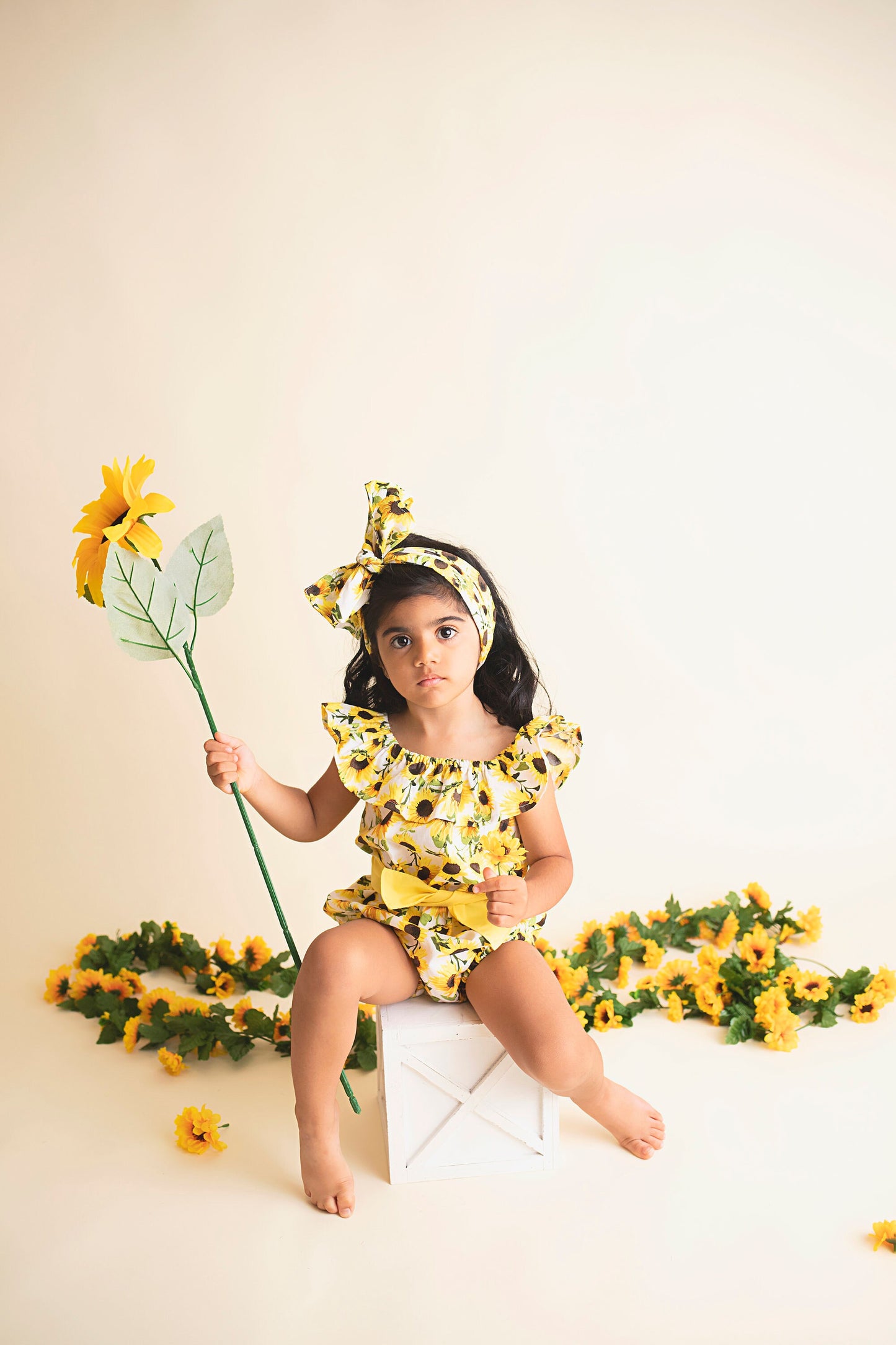 Sunflower baby girls romper, Sunflower girls 1st birthday outfit, Sunflower summer baby romper girl outfit, 1st birthday girl fall outfit