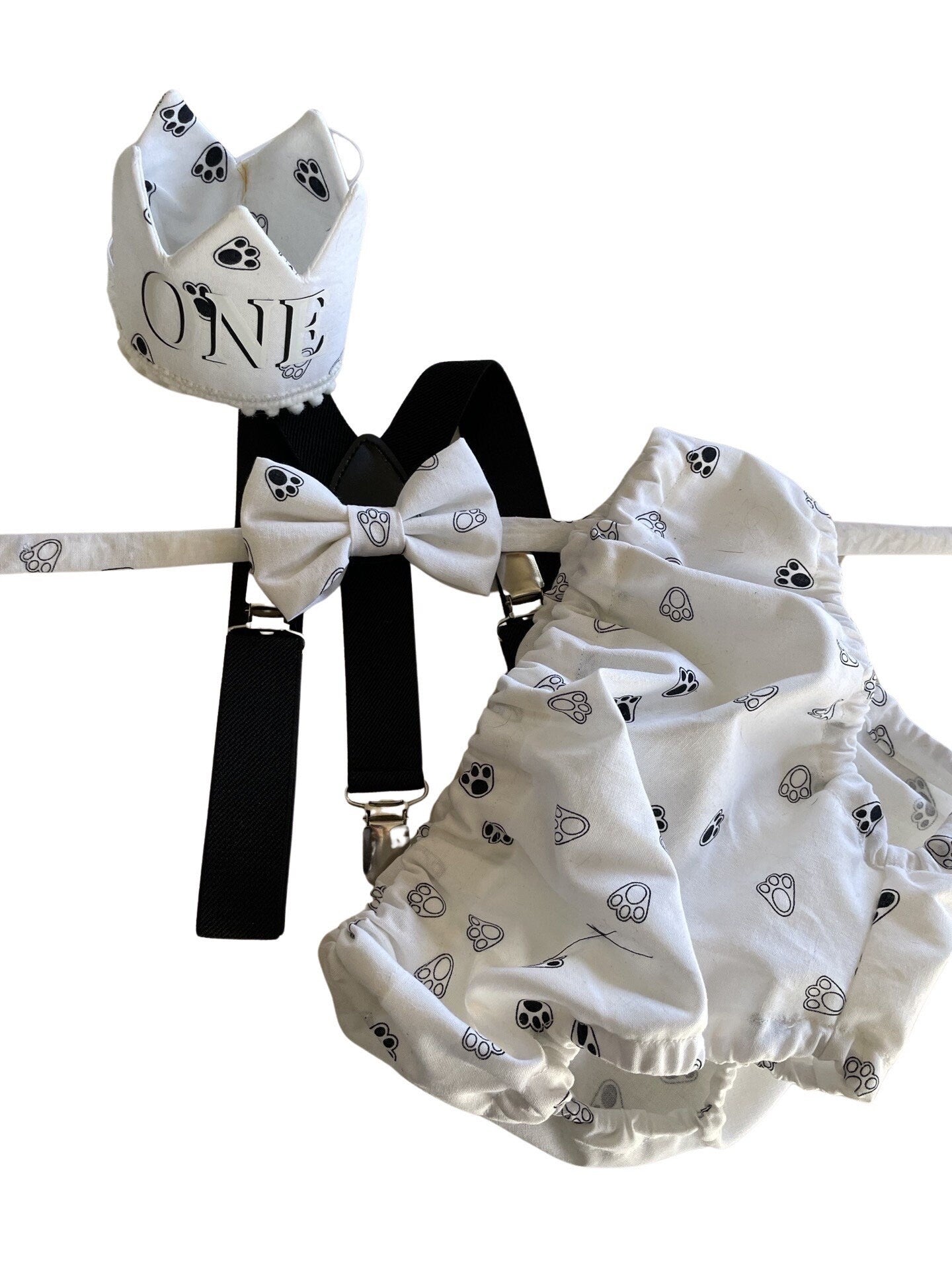 Easter Cake Smash Outfit - boy cake smash outfit- bunny cake smash outfit- Easter bloomers - some bunny is one - Easter boy outfit - first