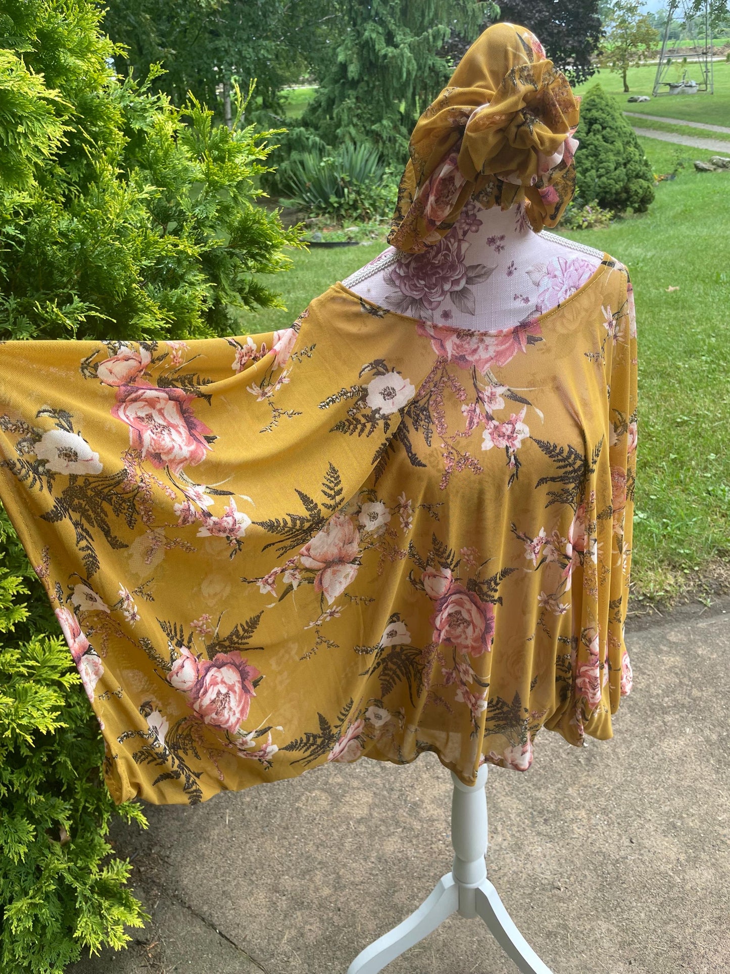 Heritage Lounging mesh Sweater | Wide Sleeved light weight blouse | Batwing Sleeve | Summer sweater | Doleman Style | Bell Sleeves | floral