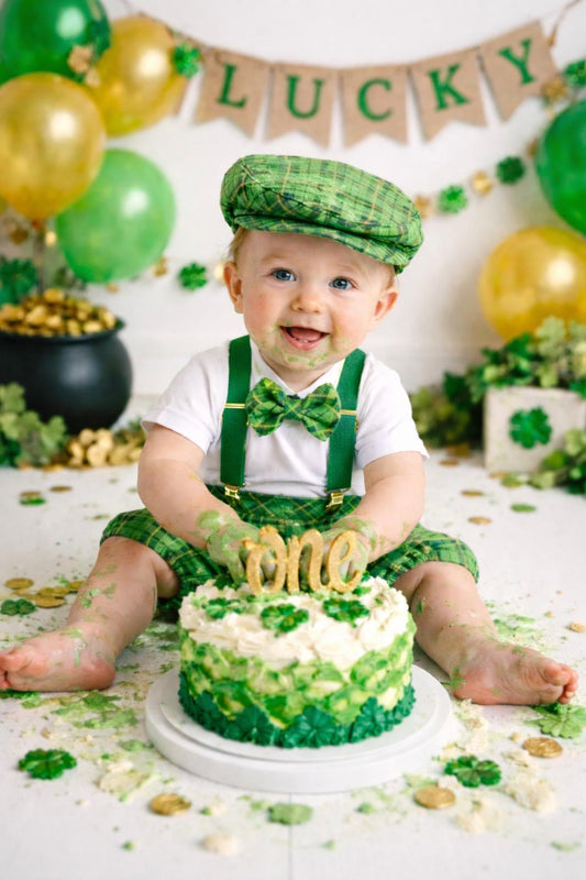 Boy Cake Smash Outfit, Christmas Cake Smash Outfit, Red and Green Cake Smash, December Birthday, Boys 1st Birthday, lucky one cake smash