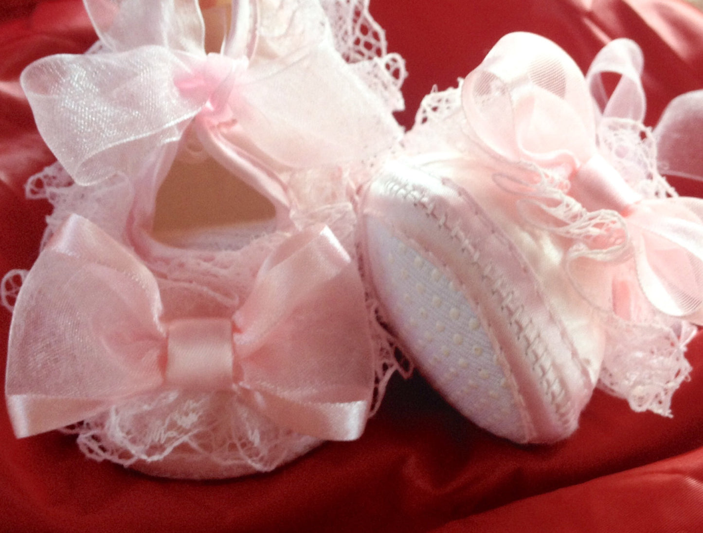 Pink newborn shoes, first walker shoes, baby shoes, pre walker shoes, pink baby shoes, newborn shoes, soft baby shoes, lace baby shoes