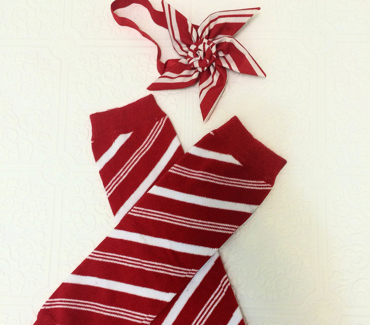 Candy cane baby,candy cane headband, red swirl baby headband, red and white headband set, candy cane leg warmers, Christmas leg warmers