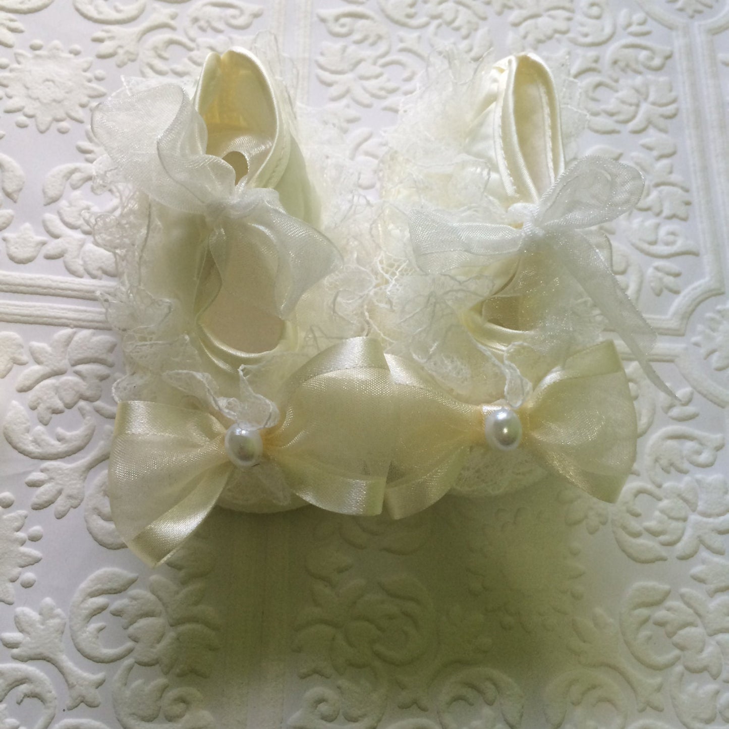 Ivory baptism set, baptism shoes headband, headband shoe set, baby christening, christening shoes set, ivory and white baby shoes, baby shoe