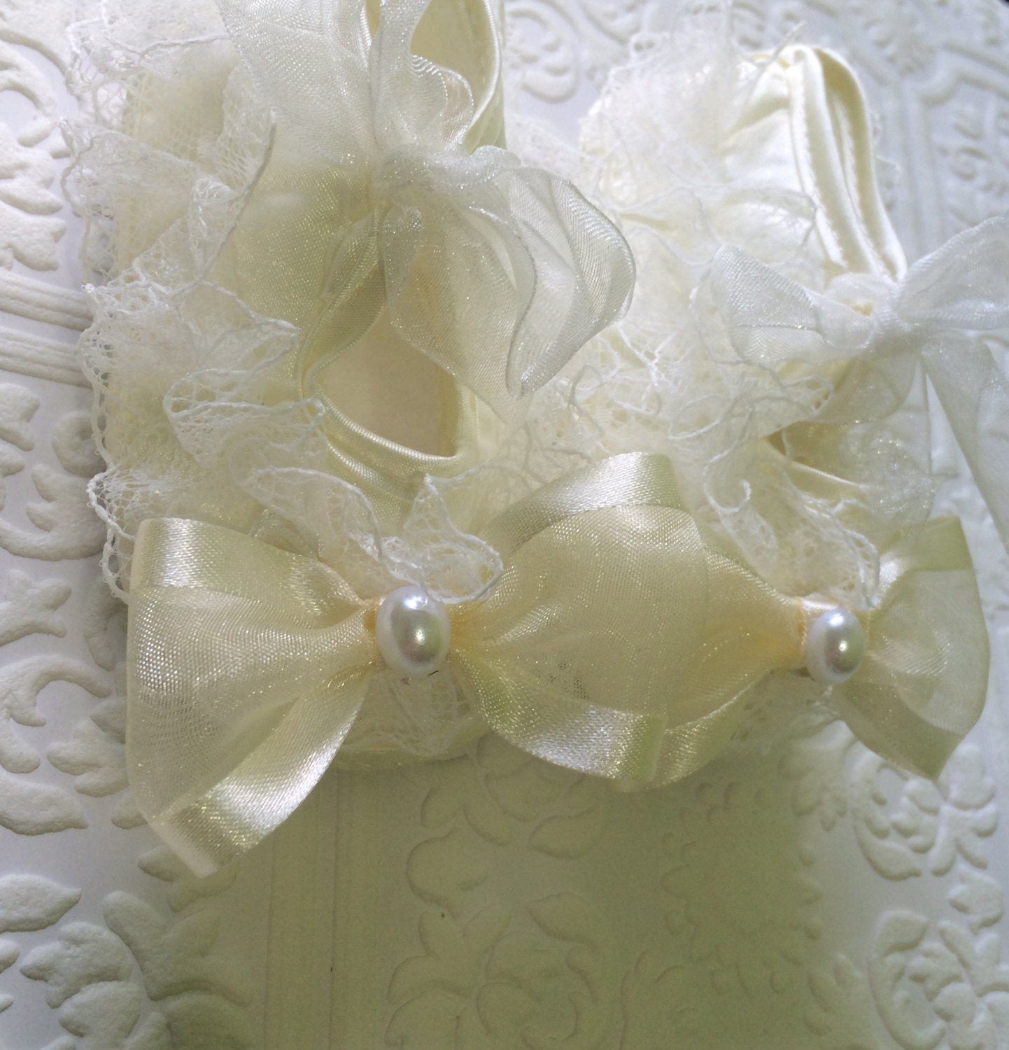 Ivory baptism set, baptism shoes headband, headband shoe set, baby christening, christening shoes set, ivory and white baby shoes, baby shoe