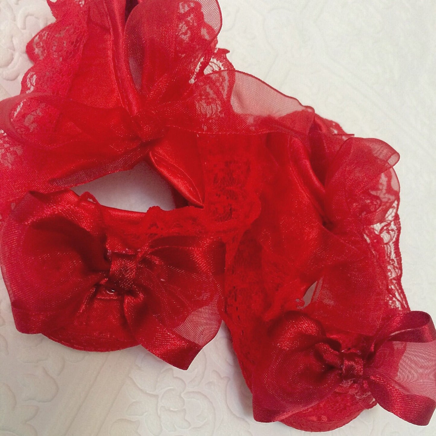 Red baby shoes, red newborn shoes, Christmas baby shoes, red bow shoes, newborn red shoes, bow baby shoes, Christmas baby bow shoes, first