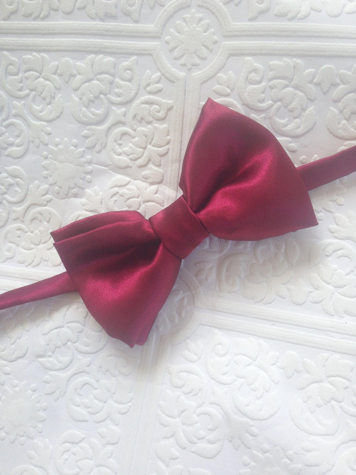 Boy bowtie, baby bow tie, red bow tie, baby red bow tie, boy bow tie,toddler bowtie, Burgundy baby bow tie
