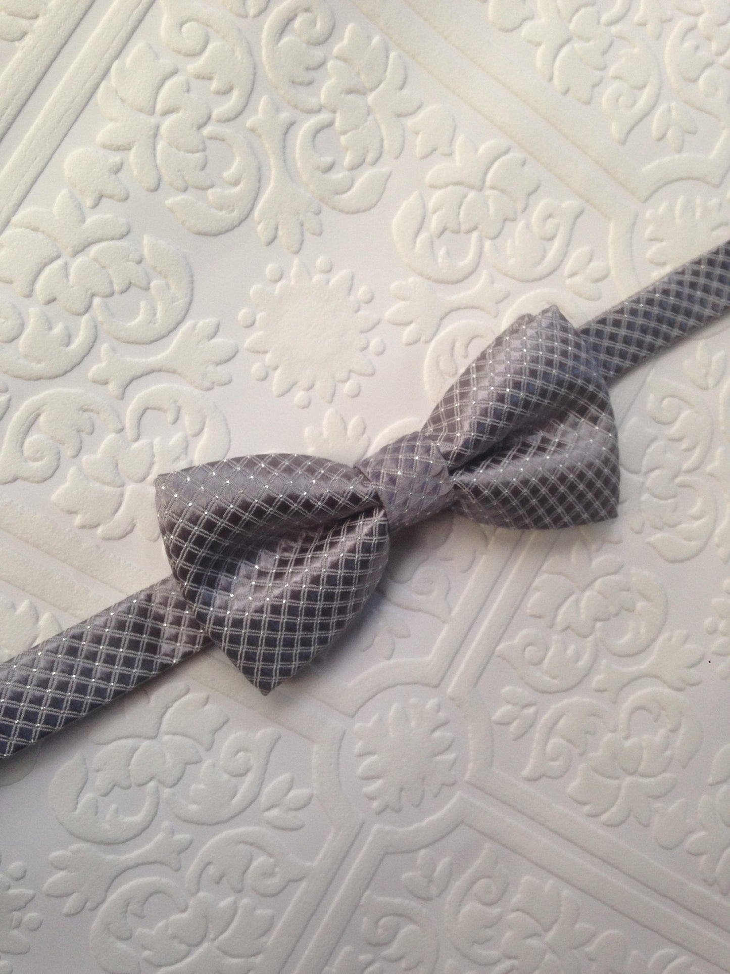 Gray bow tie, gray baby bow tie, baby bow tie, Classic baby bow tie, toddler bow tie, gray toddler bow tie, wedding boy tie, bow tie, baby