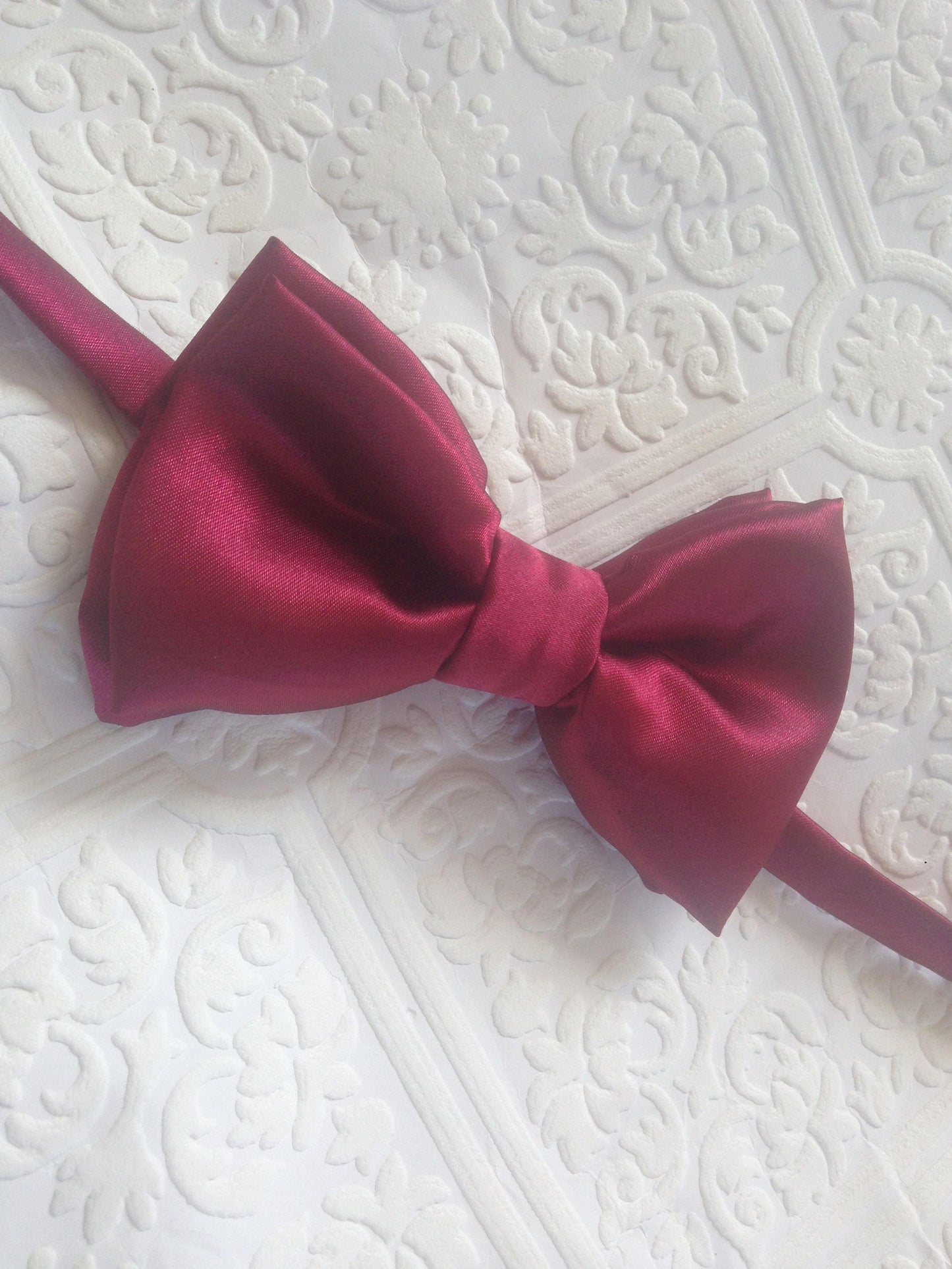Boy bowtie, baby bow tie, red bow tie, baby red bow tie, boy bow tie,toddler bowtie, Burgundy baby bow tie