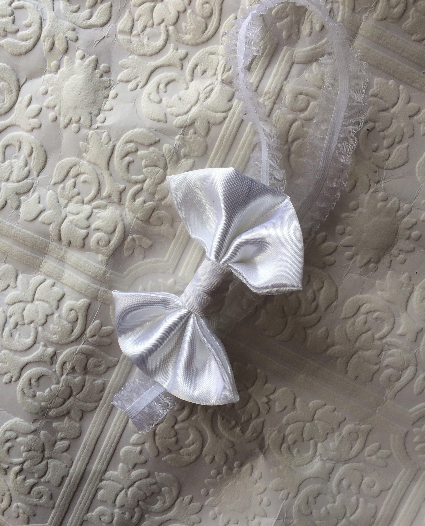 White baby headband, baptism headband, bow headband, satin baby headband, white headband, baby headband, white headband, satin hair bow