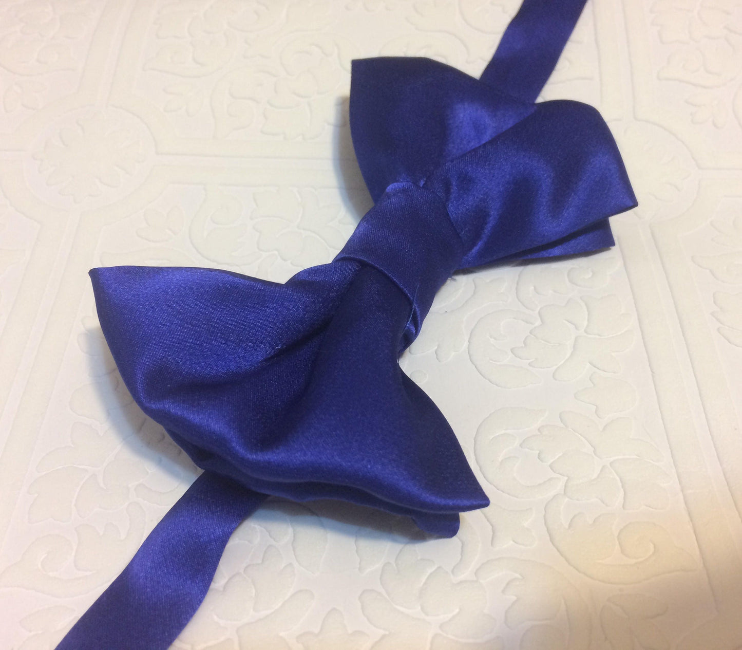 Royal blue baby bow tie, Easter bow tie, blue bow tie, blue satin bow tie, baby bow tie, blue baby bow tie, blue toddler bow tie, holiday
