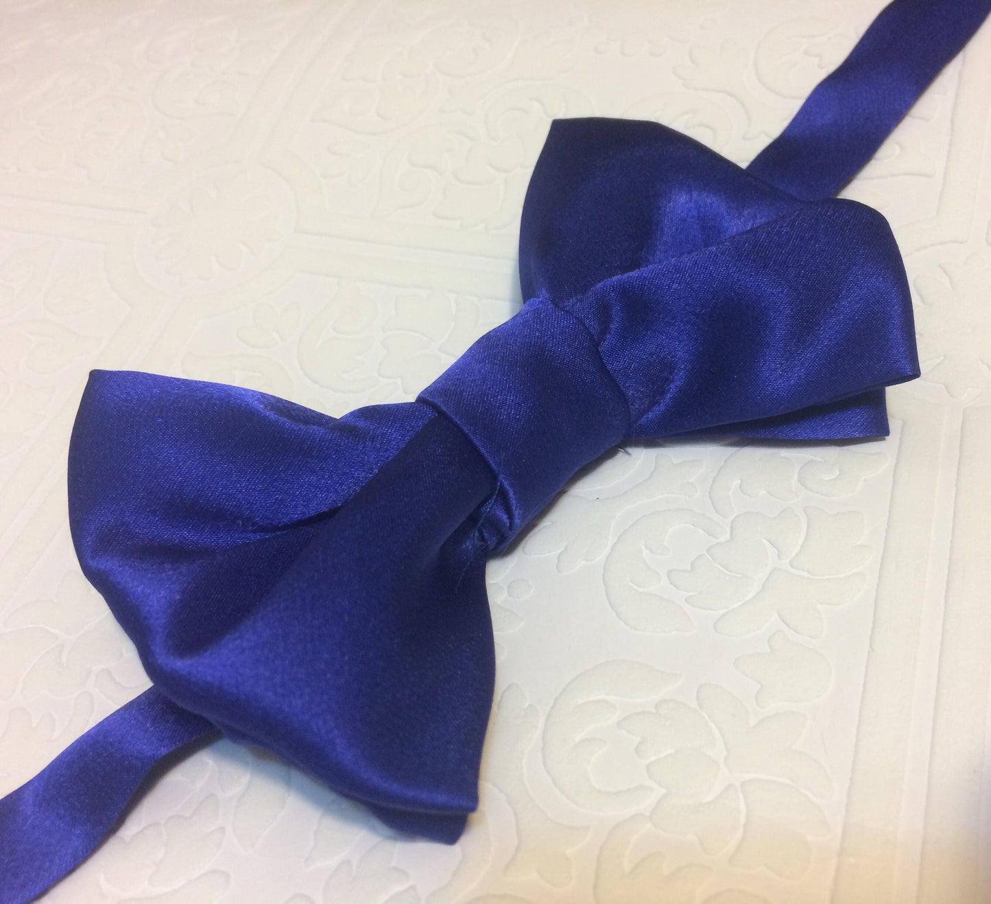 Royal blue baby bow tie, Easter bow tie, blue bow tie, blue satin bow tie, baby bow tie, blue baby bow tie, blue toddler bow tie, holiday
