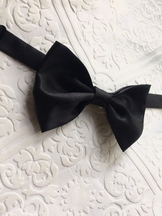 baby bow tie, wedding bow tie, Christmas bow tie, black bow tie, black satin bow tie, baby bow tie, black baby bow tie, black bow tie,