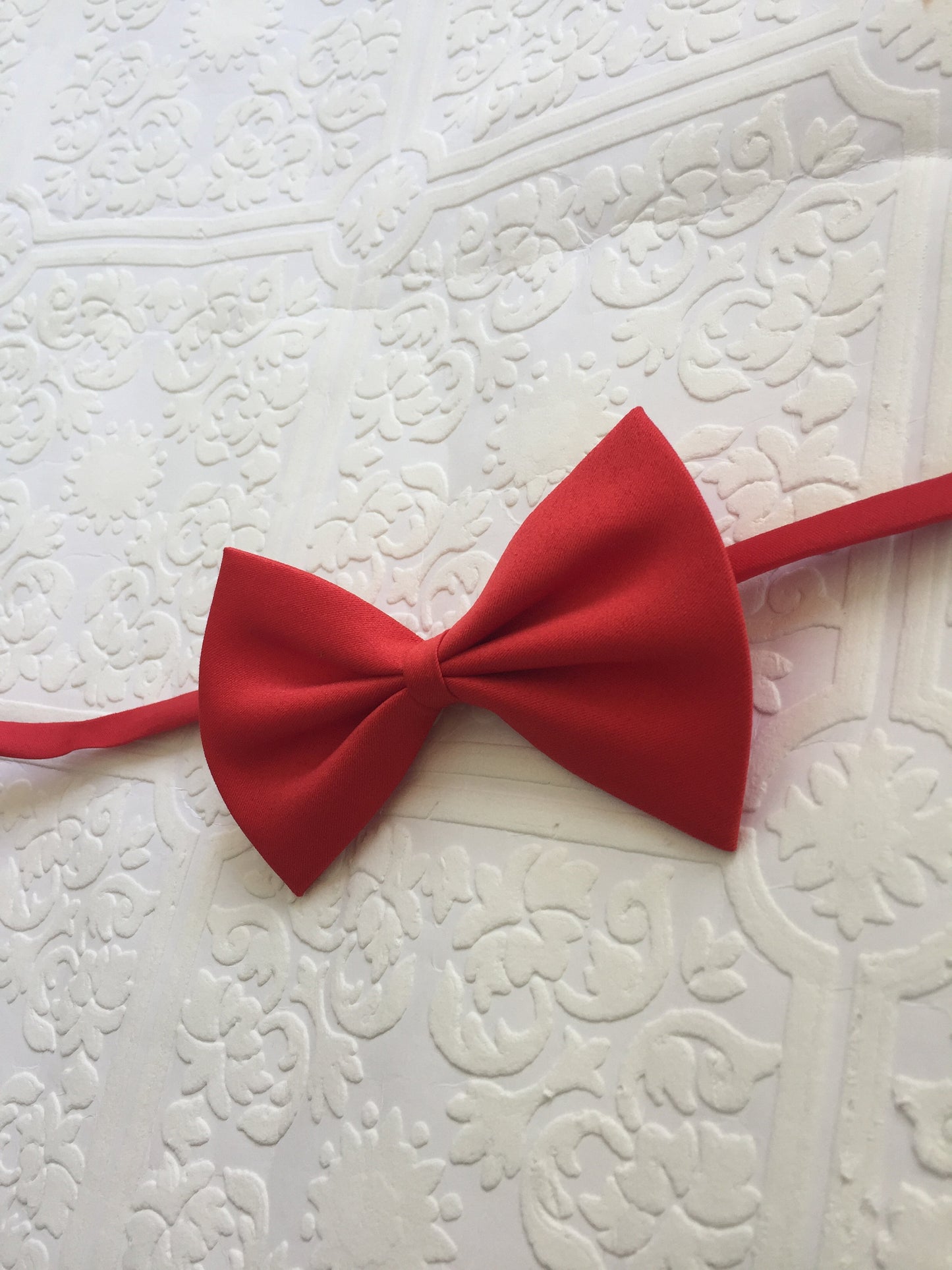 Christmas baby bow tie, Christmas bow tie, red bow tie, red bow tie, baby bow tie, red baby bow tie, red toddler bow tie, holiday bow