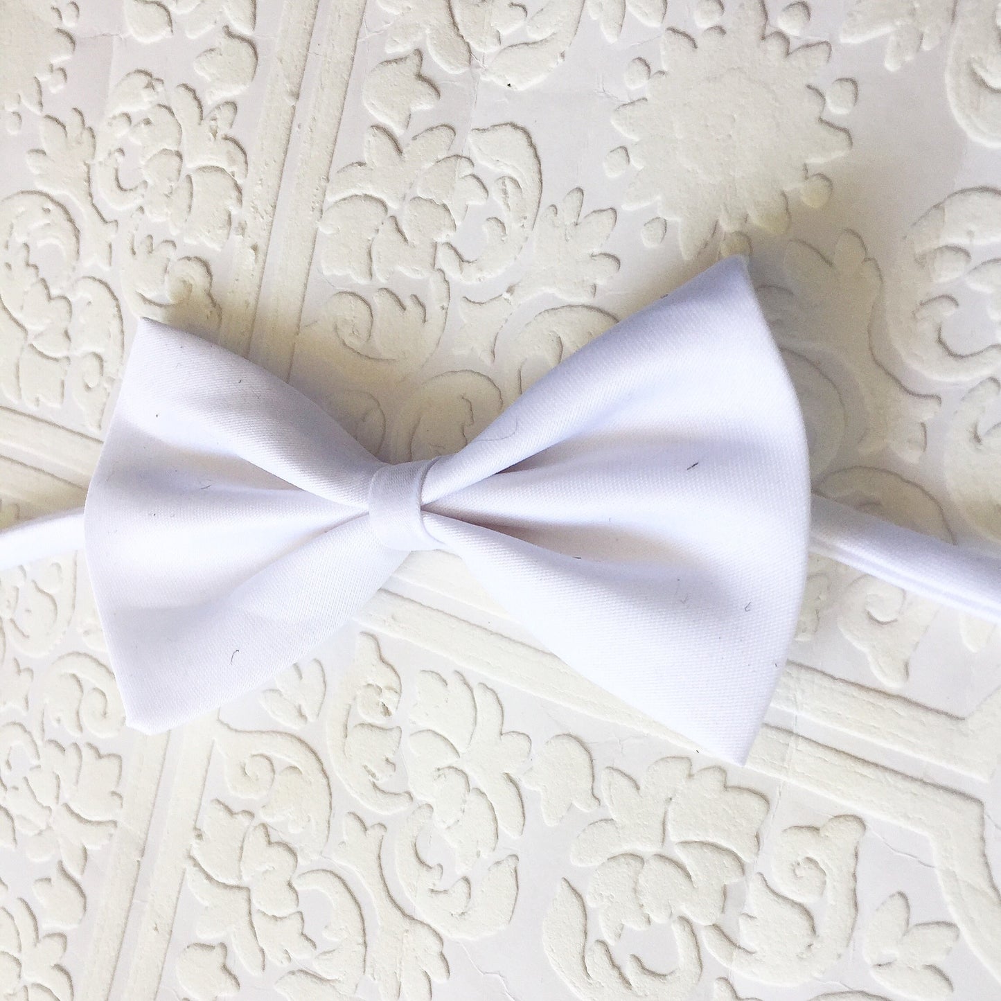 white bow tie, classic white bow tie, white baby bow tie, baby bow tie, toddler bow tie, white toddler bow tie, wedding boy tie, bow tie