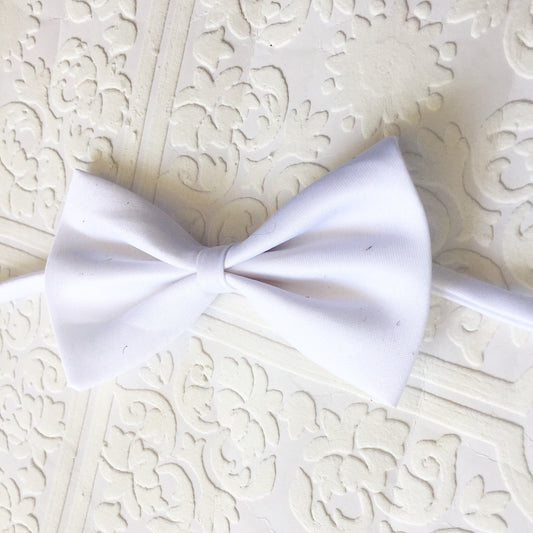 white bow tie, classic white bow tie, white baby bow tie, baby bow tie, toddler bow tie, white toddler bow tie, wedding boy tie, bow tie