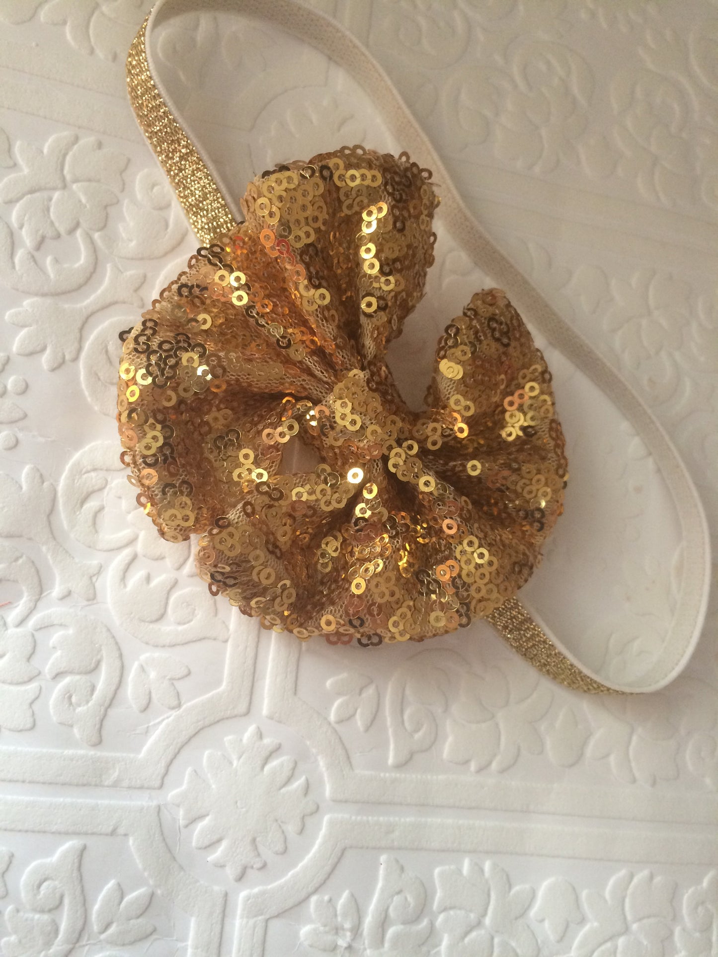 Gold bow headband, bow headband, gold headband, baby gold headband, Christmas headband, Christmas baby headband, sparkling headband, prop