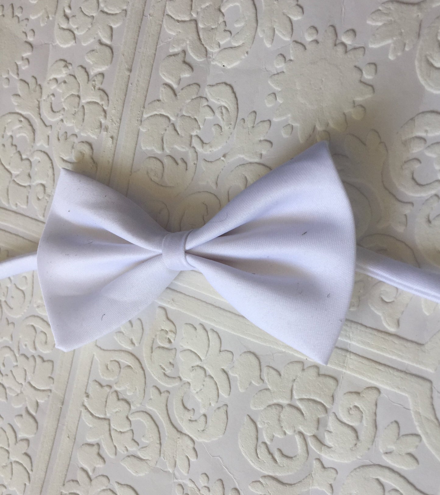 white bow tie, classic white bow tie, white baby bow tie, baby bow tie, toddler bow tie, white toddler bow tie, wedding boy tie, bow tie