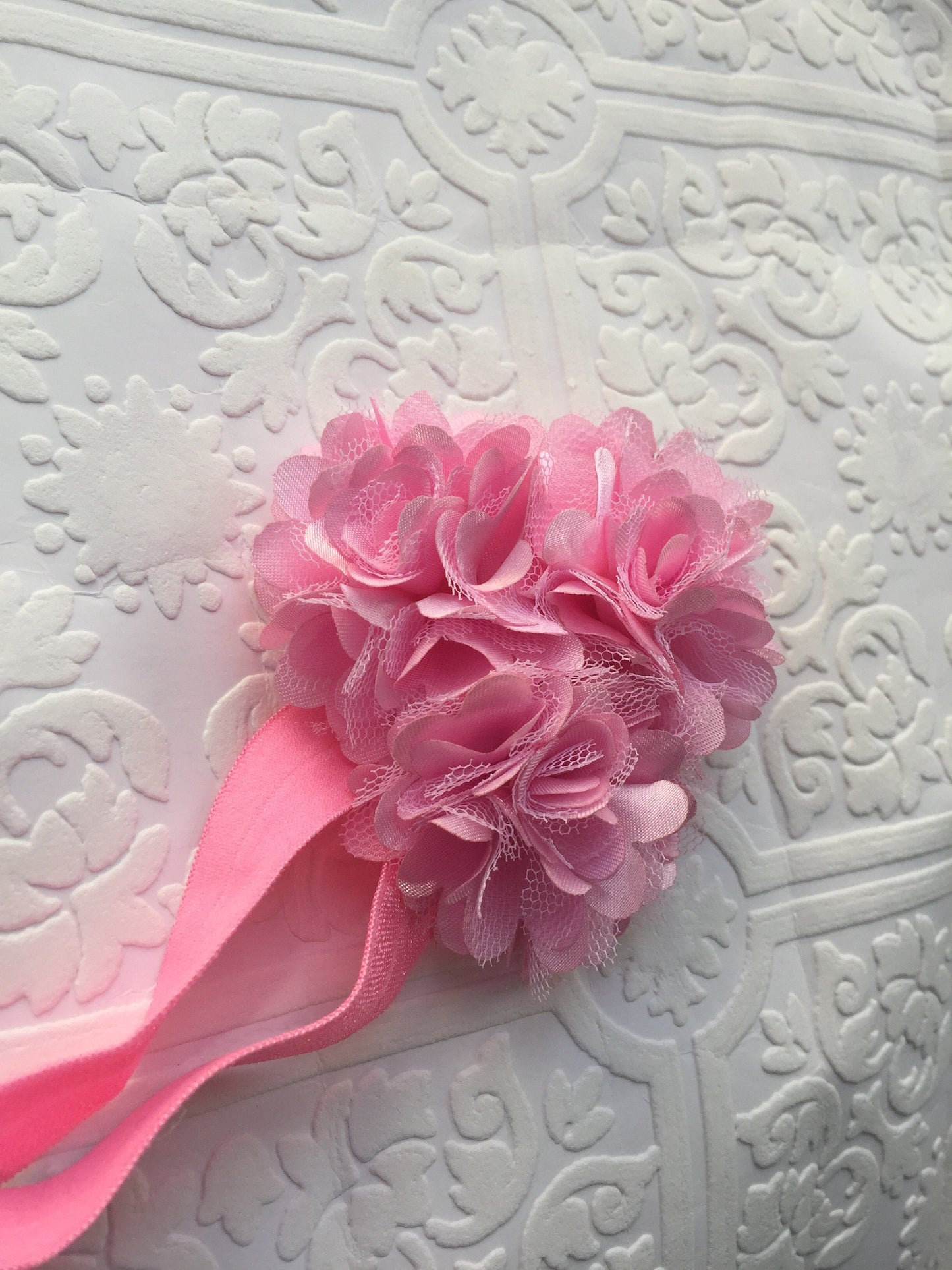 pink flower headband, stretchy headband, baby headband, preterm baby headband, medium flower headband, birthday headband, chic baby headband