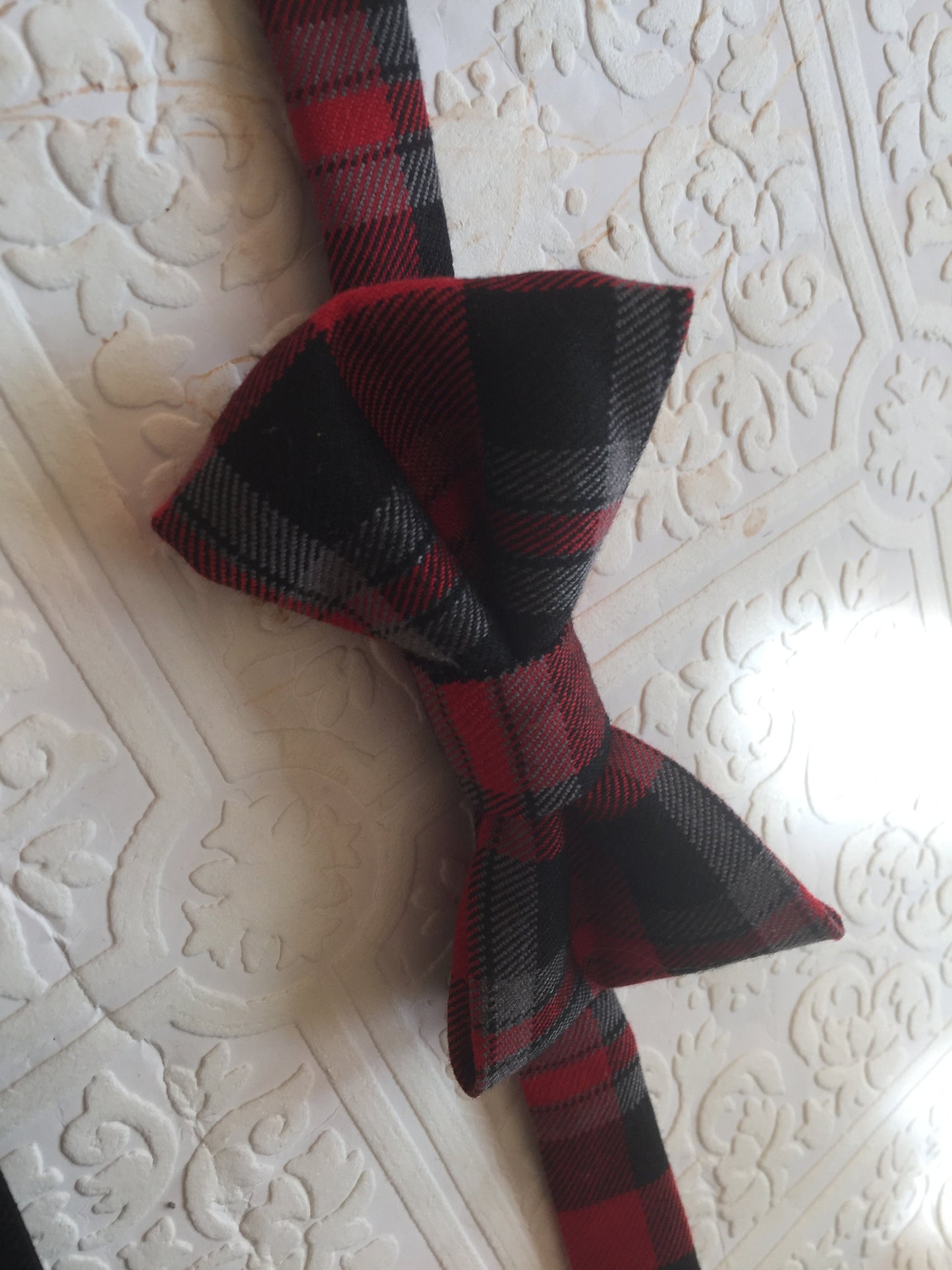 Classic Red plaid bow tie boys bow tie, infant bowtie,toddler bowtie,mens bowtie,groomsmen bowtie,adult bow tie, check bow tie, Christmas