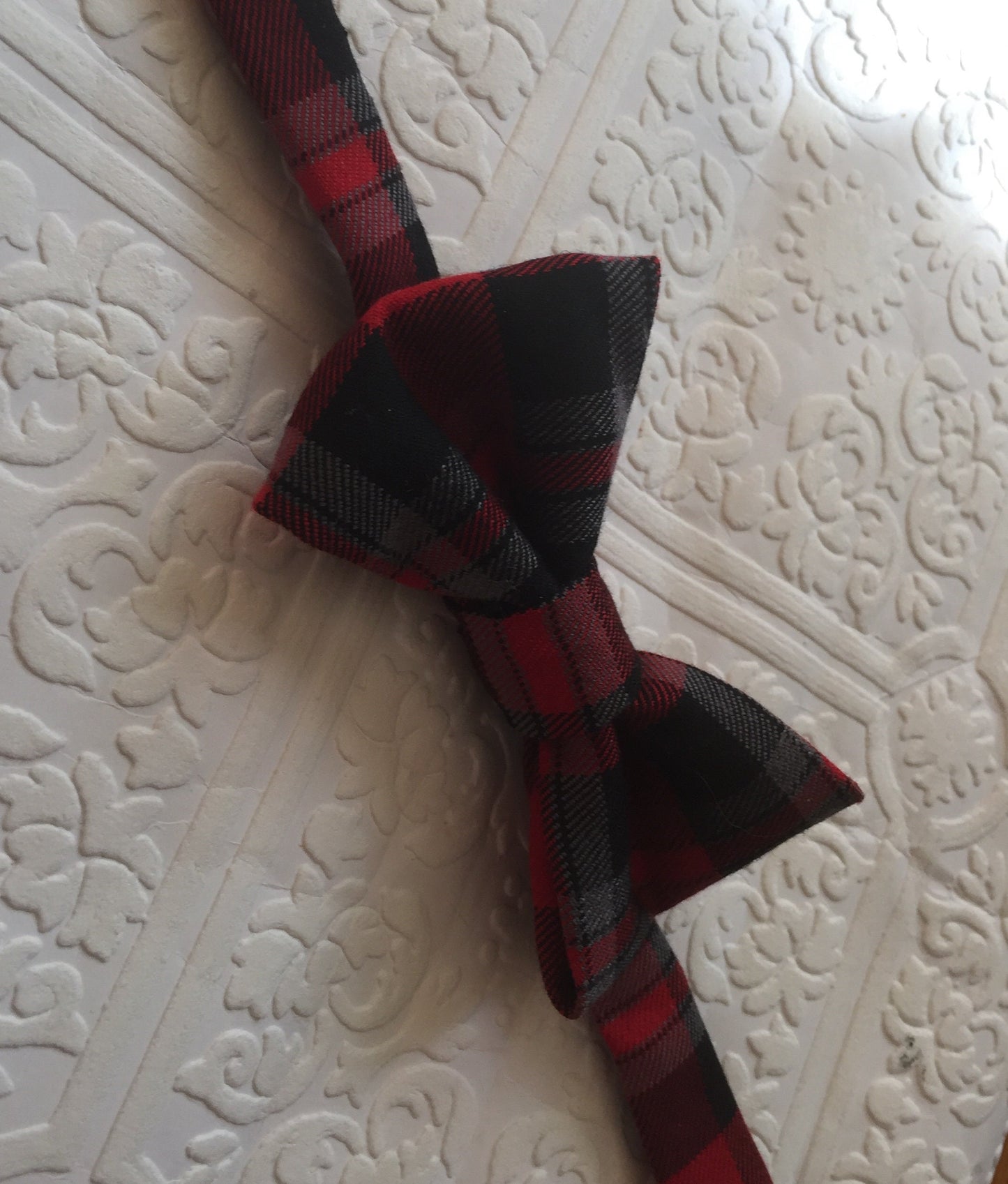 Classic Red plaid bow tie boys bow tie, infant bowtie,toddler bowtie,mens bowtie,groomsmen bowtie,adult bow tie, check bow tie, Christmas