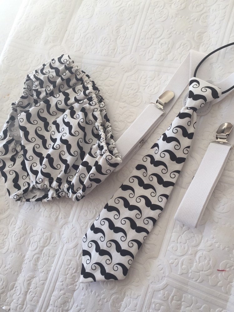 Black & White Moustache 3 Piece Cake Smash Outfit - First Birthday Set Mr Onederful Cake Smash Boy Outfit, Black Diaper Cover, suspenders