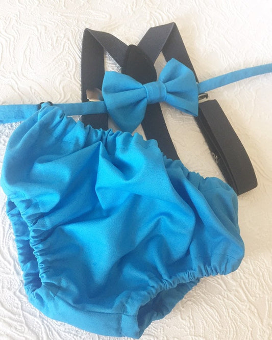 Cake Smash Outfit Gray Blue --Baby Blue Bow Tie & Blue Diaper Cover with Gray Suspenders -- cake smash outfit -- grey cake smash -- bow tie