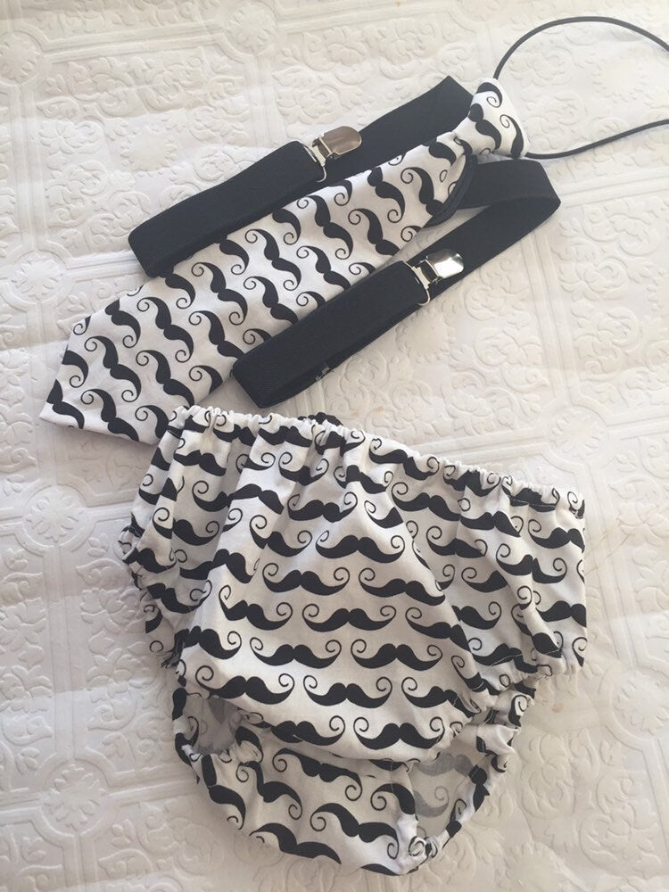 Black & White Moustache 3 Piece Cake Smash Outfit - First Birthday Set Mr Onederful Cake Smash Boy Outfit, Black Diaper Cover, tie