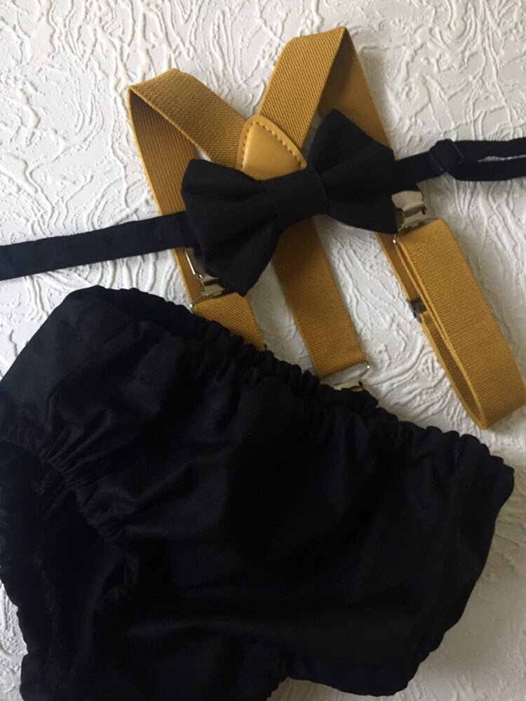Cake Smash Boy Outfit, Black and Gold 1st Birthday Boy, Black Diaper Cover, Bowtie, Suspender, First Birthday Boy, Boys 1st Birthday