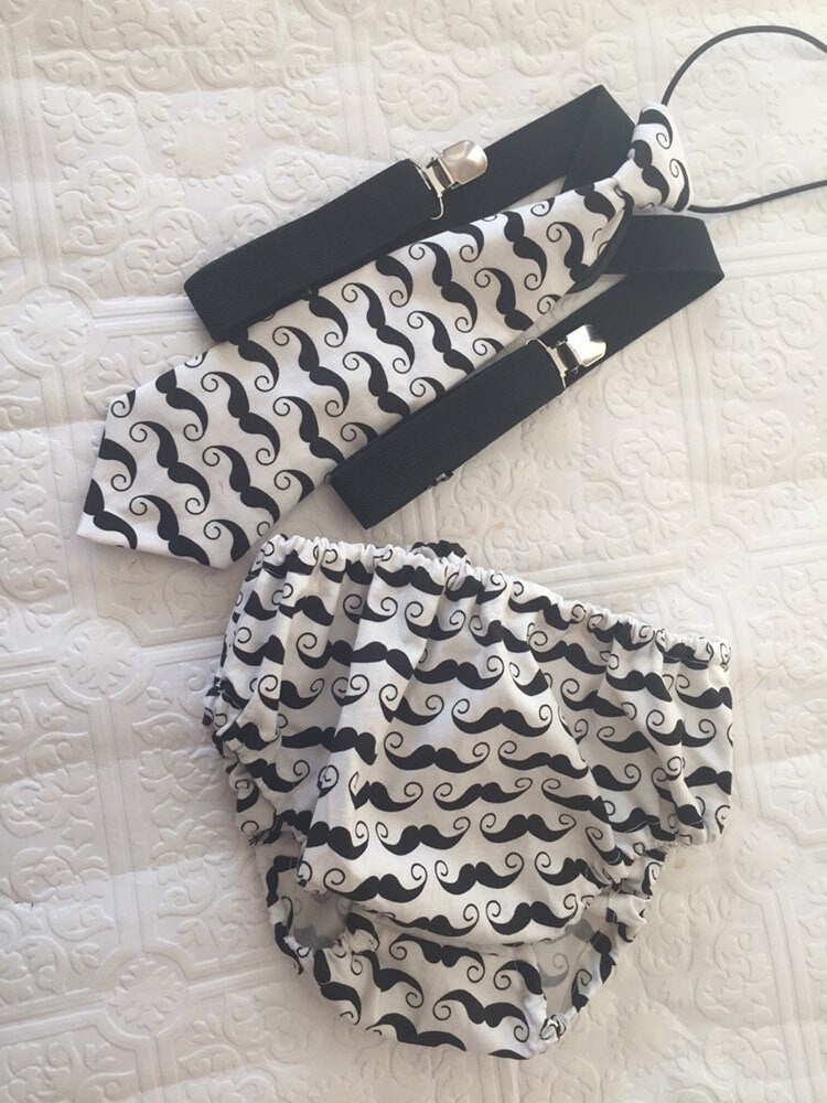 Black & White Moustache 3 Piece Cake Smash Outfit - First Birthday Set Mr Onederful Cake Smash Boy Outfit, Black Diaper Cover, tie